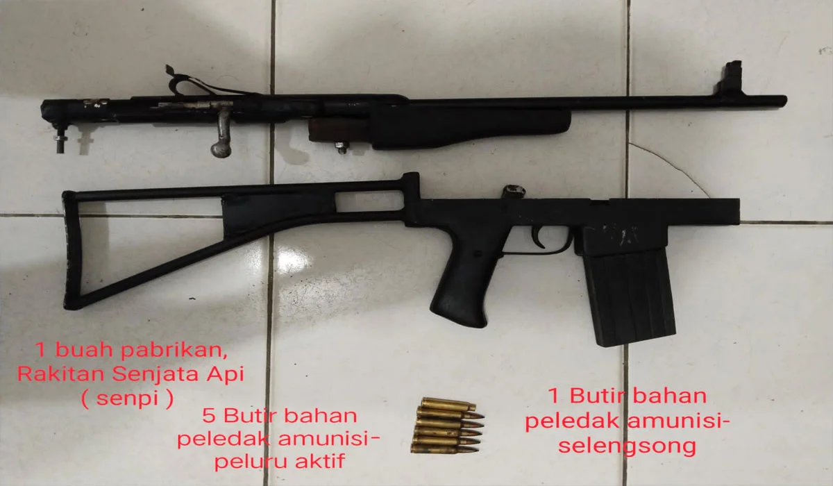 Polres Maluku Tengah Ringkus Tiga Warga Pembawa Senpi Rakitan