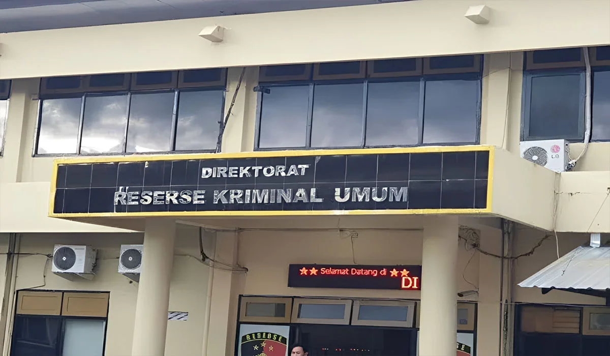 Proses Hukum yang Mandek