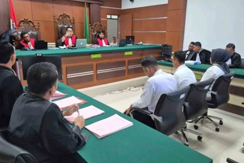 Membongkar Tragedi, Kronologi Lengkap Pembakaran Kantor KPU
