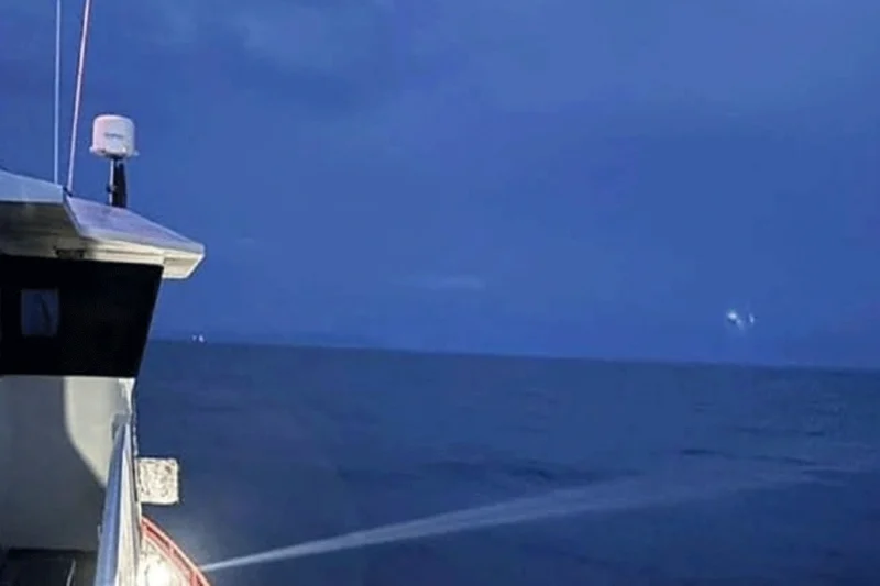 Tragedi Laut Banda, Kapal Maluku Prima Makmur 03 Terbakar, Pencarian ABK