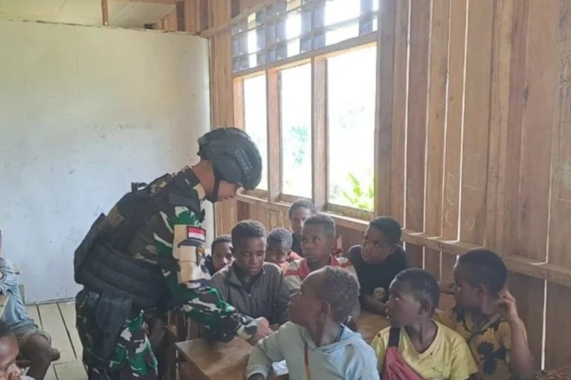 TNI Dorong Pendidikan Anak Papua Pegunungan Dengan Metode GASING
